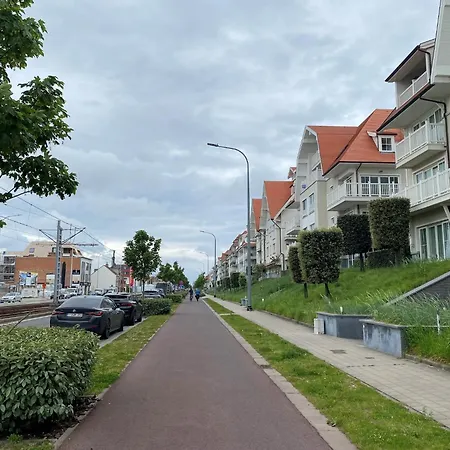 Dockside 0302 With Location Apartman